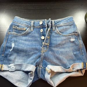 Jean shorts!